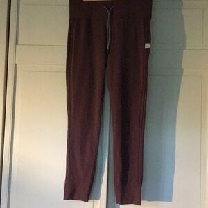 Vuori Daily Leggings, Size Large, Brown, Draw String